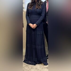 Malka majesty navy gown